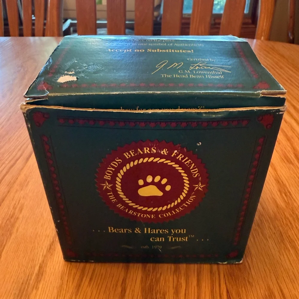 Vintage Boyds Bears Holiday Figurine